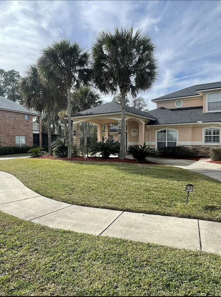 Reliable outdoor landscaping with custom design across Jacksonville, FL - Automatic Scapes & Lawn Care