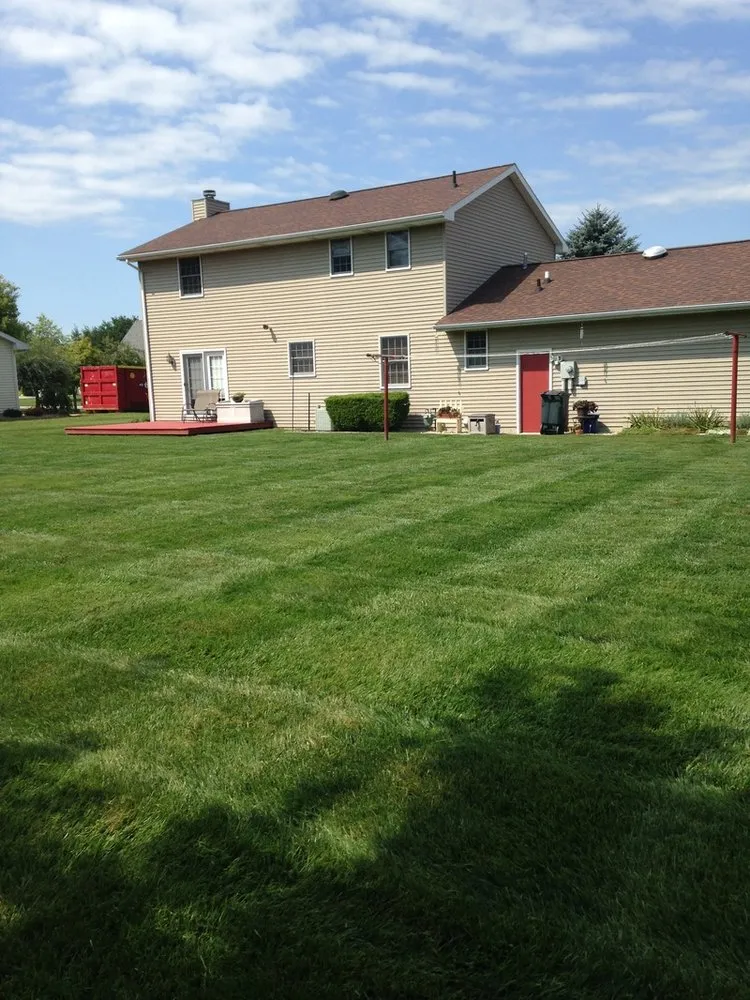 Top-rated landscape installation near you in Tiffin, OH by Autonomi