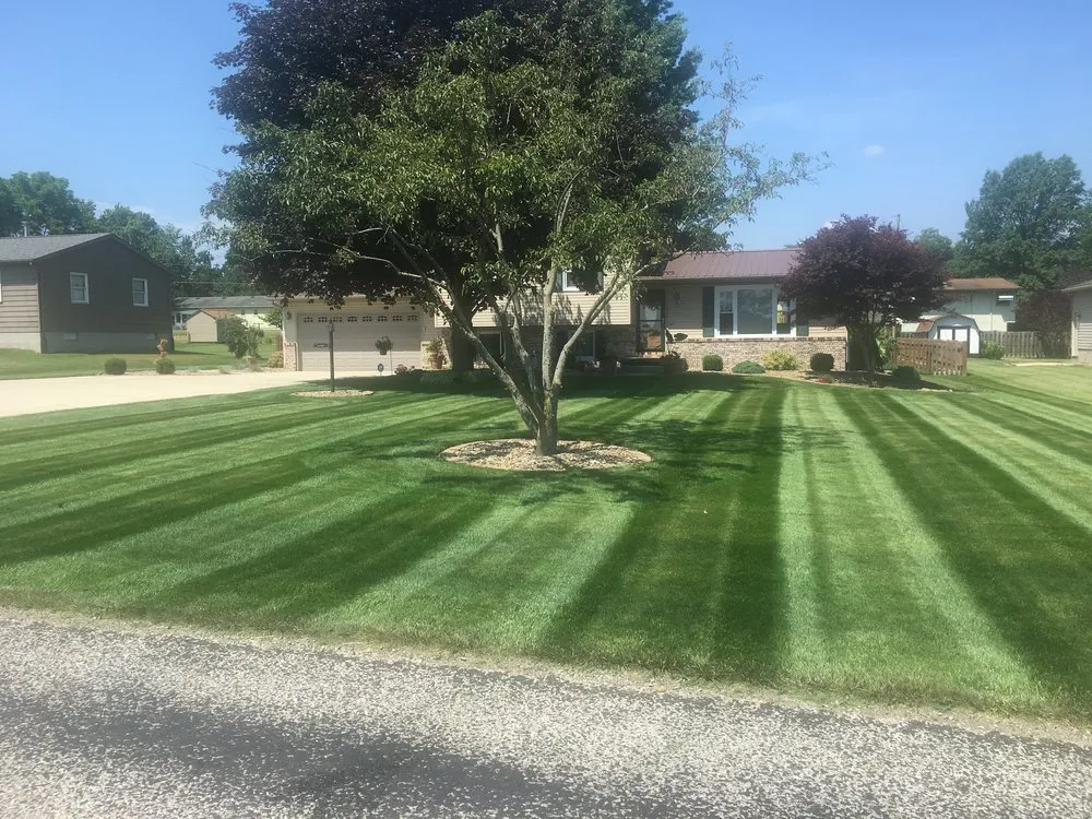 Affordable lawn mowing service in Tiffin, OH by Autonomi
