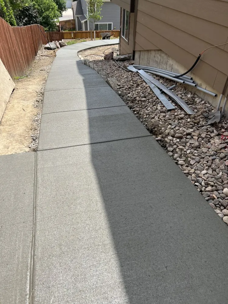 Affordable outdoor landscaping experts serving Thornton, CO - Autumn Lawn & Landscaping