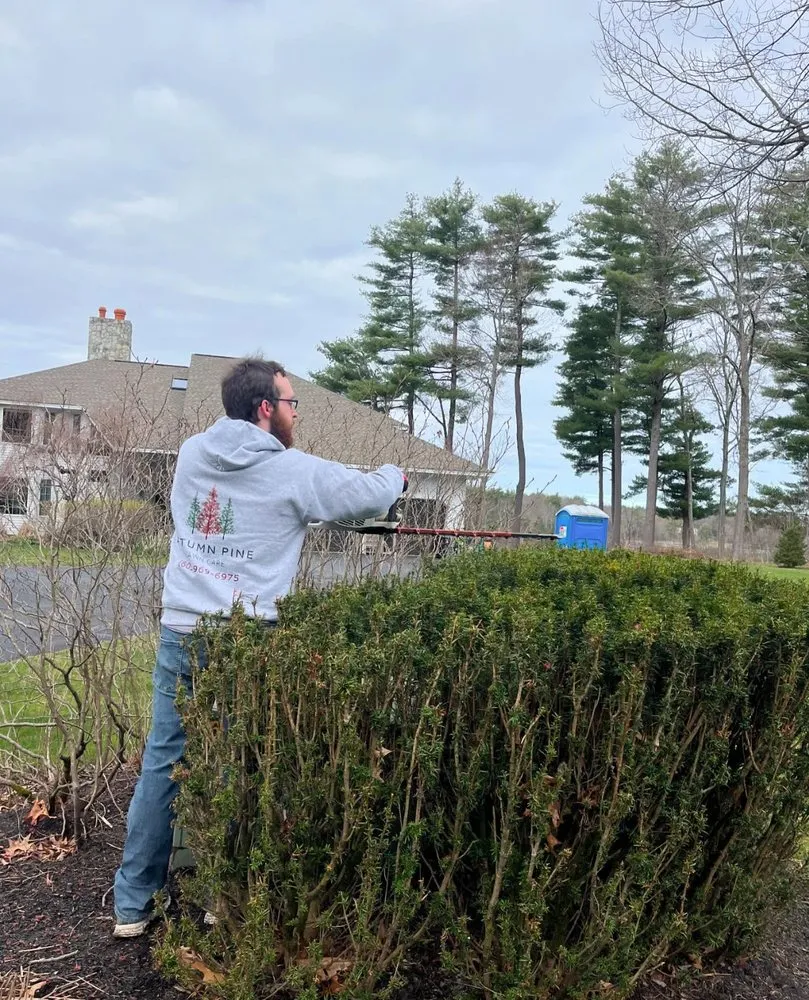 Top-rated yard maintenance for beautiful yards in Berwick, ME by Autumn Pine Lawn Care