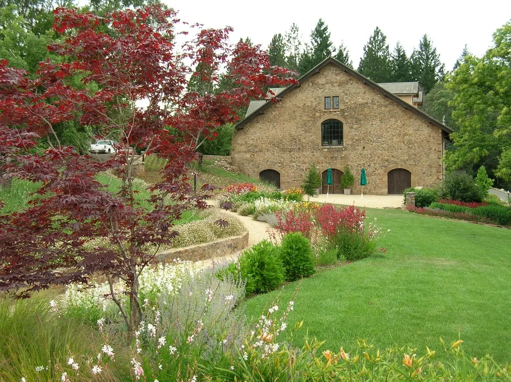 Expert garden landscaping for outdoor upgrades in Angwin, CA by Autumn Skies Landscapes