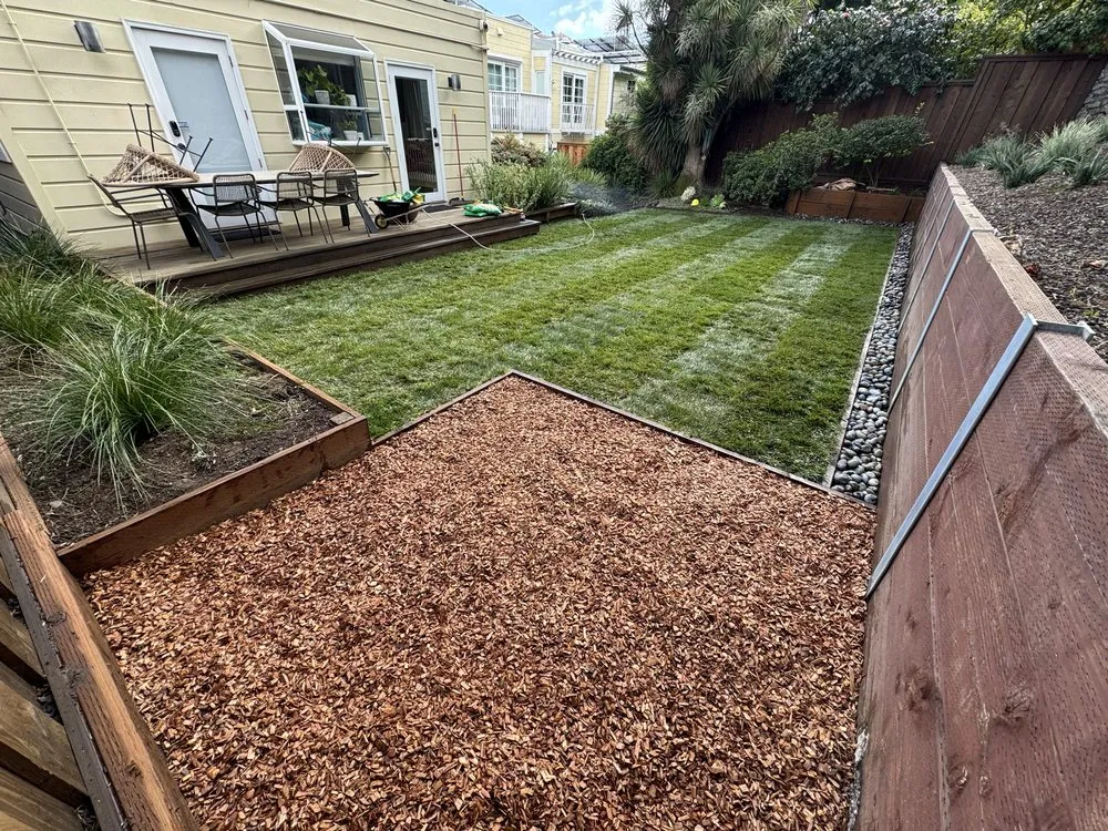 Custom garden landscaping for residential properties in Daly city, CA by AV Landscape