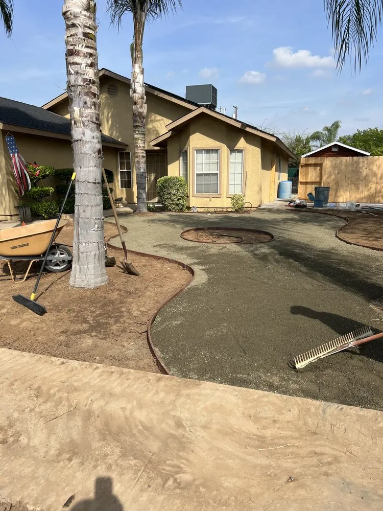Custom yard cleanup service for beautiful yards in Dinuba, CA by AV Landscape