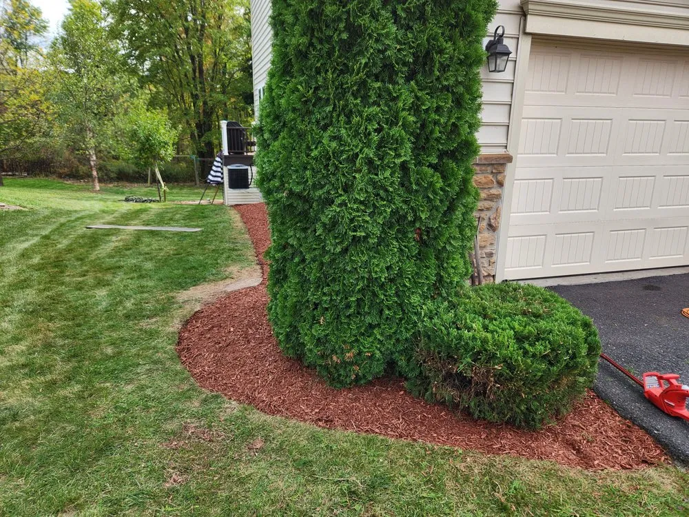 Top-rated yard maintenance for homes in Quakertown, PA by AV Landscapes