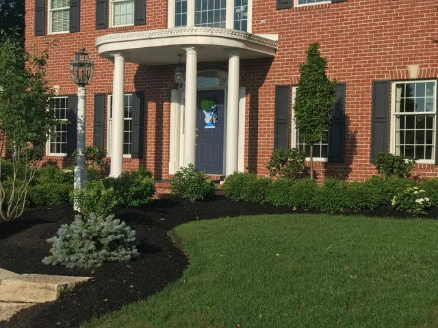 Expert lawn mowing service experts serving East haven, CT - AV Landscaping & Stone