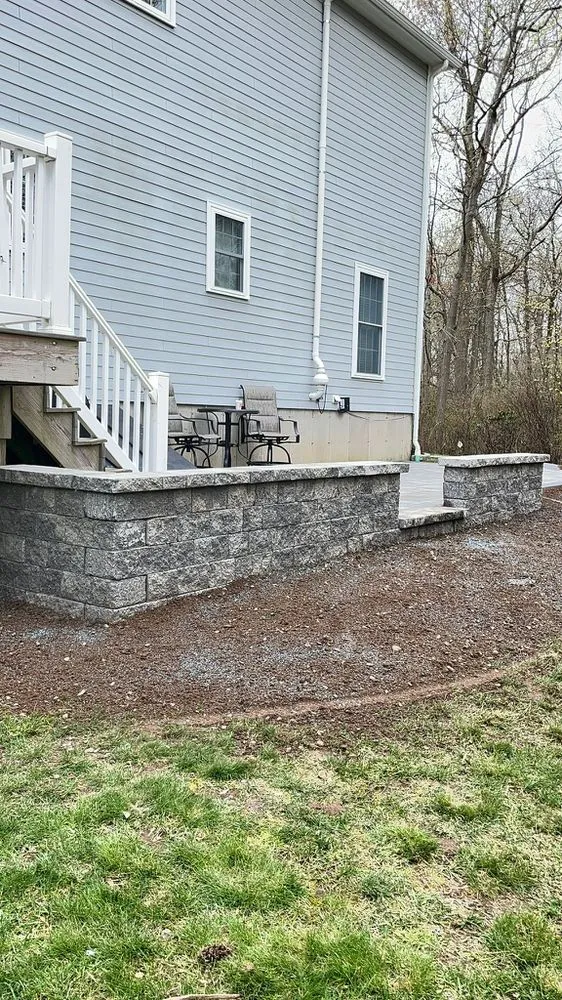 Trusted yard cleanup service experts serving East haven, CT - AV Landscaping & Stone