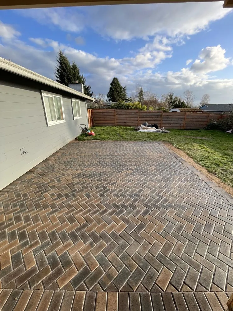 Professional landscape design for beautiful yards across Everett, WA - AV Landscaping