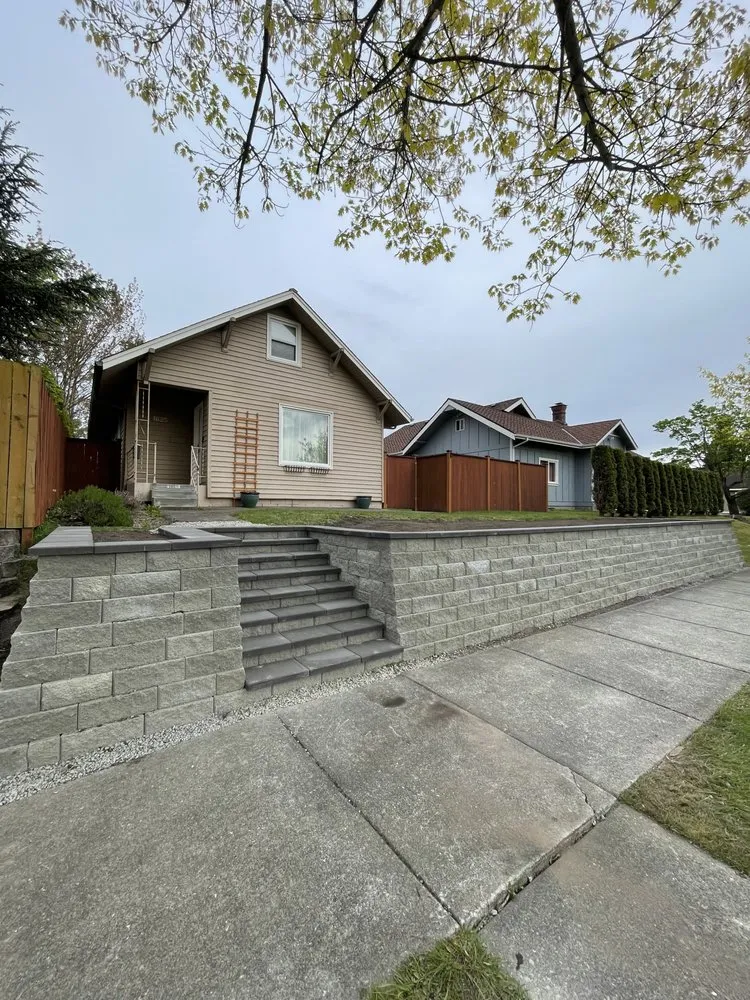 Reliable landscaping services in Everett, WA by AV Landscaping