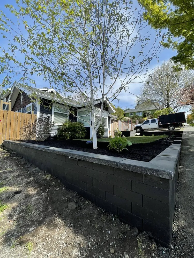 Trusted outdoor landscaping in Everett, WA - AV Landscaping