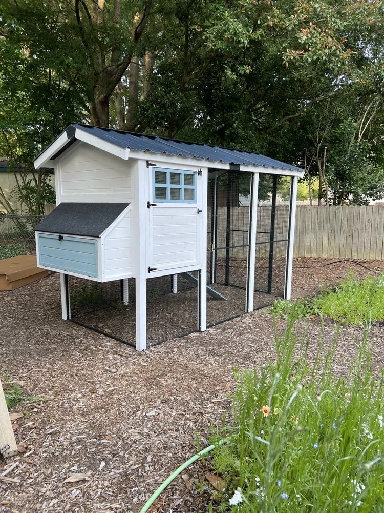 Reliable lawn care service experts serving Greenville, NC - A&V Landscaping