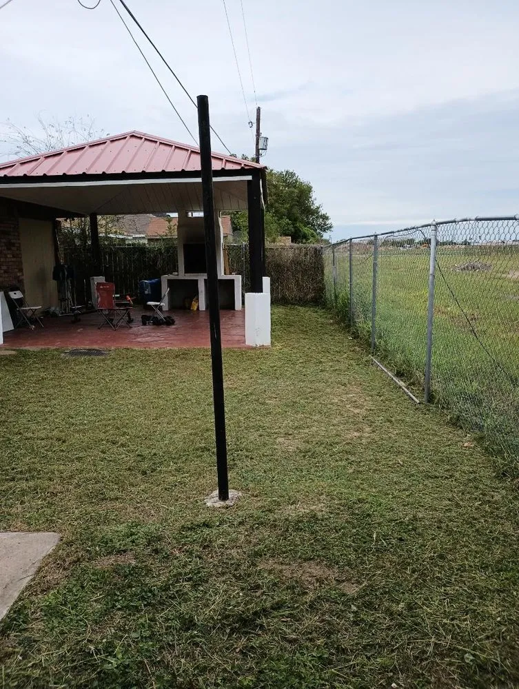 Reliable yard maintenance in Mission, TX by A&V landscaping