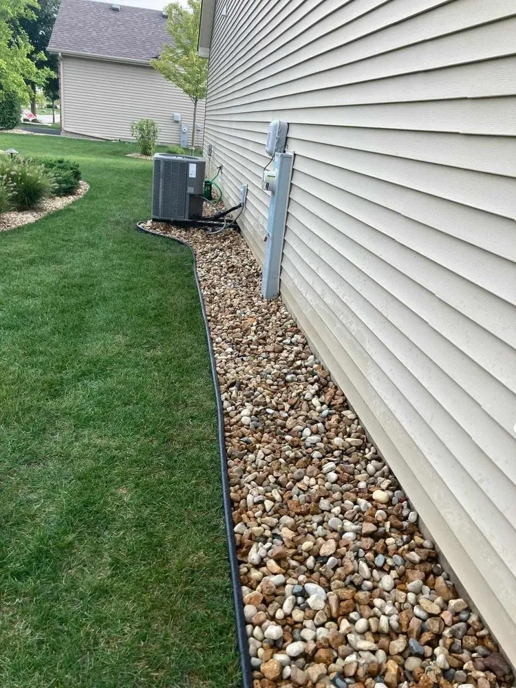 Reliable lawn care service for beautiful yards across Mooresville, NC - Av Landservices