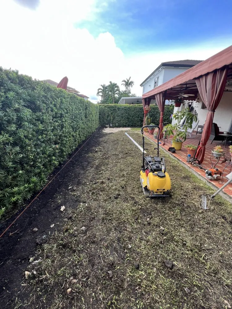 Top-rated lawn mowing service in Homestead, FL by A&V Lawn