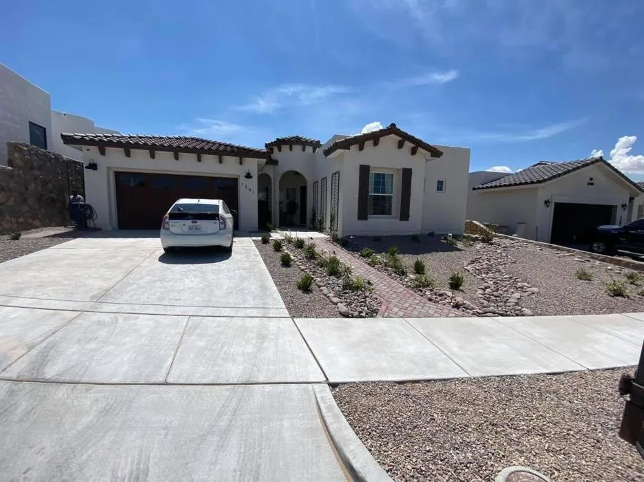 Local garden landscaping in Anthony, NM by A.V. Lawn Service & Landscaping