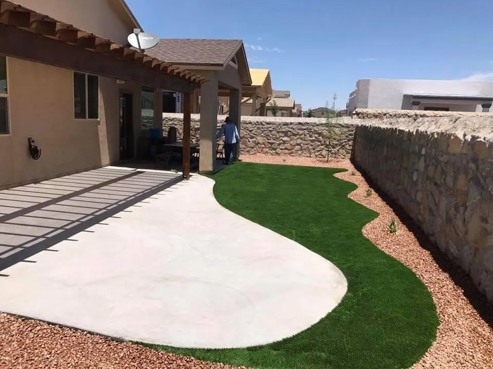 Expert lawn care service in Anthony, NM - A.V. Lawn Service & Landscaping