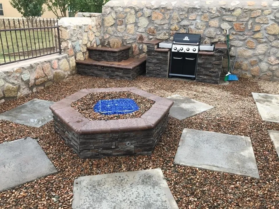 Expert garden landscaping in Anthony, NM by A.V. Lawn Service & Landscaping