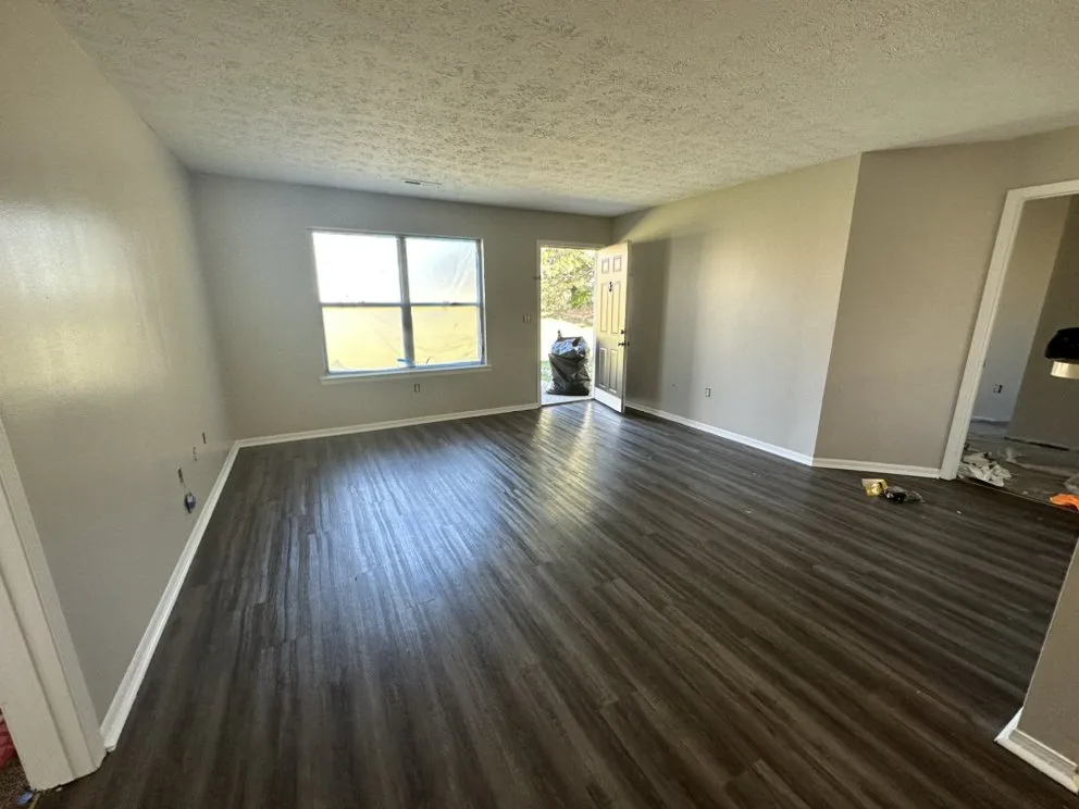 Professional garden landscaping in Indianapolis, IN - AV Painting