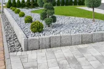 Custom lawn mowing service experts serving Santa Cruz, CA - Avalon Landscapes