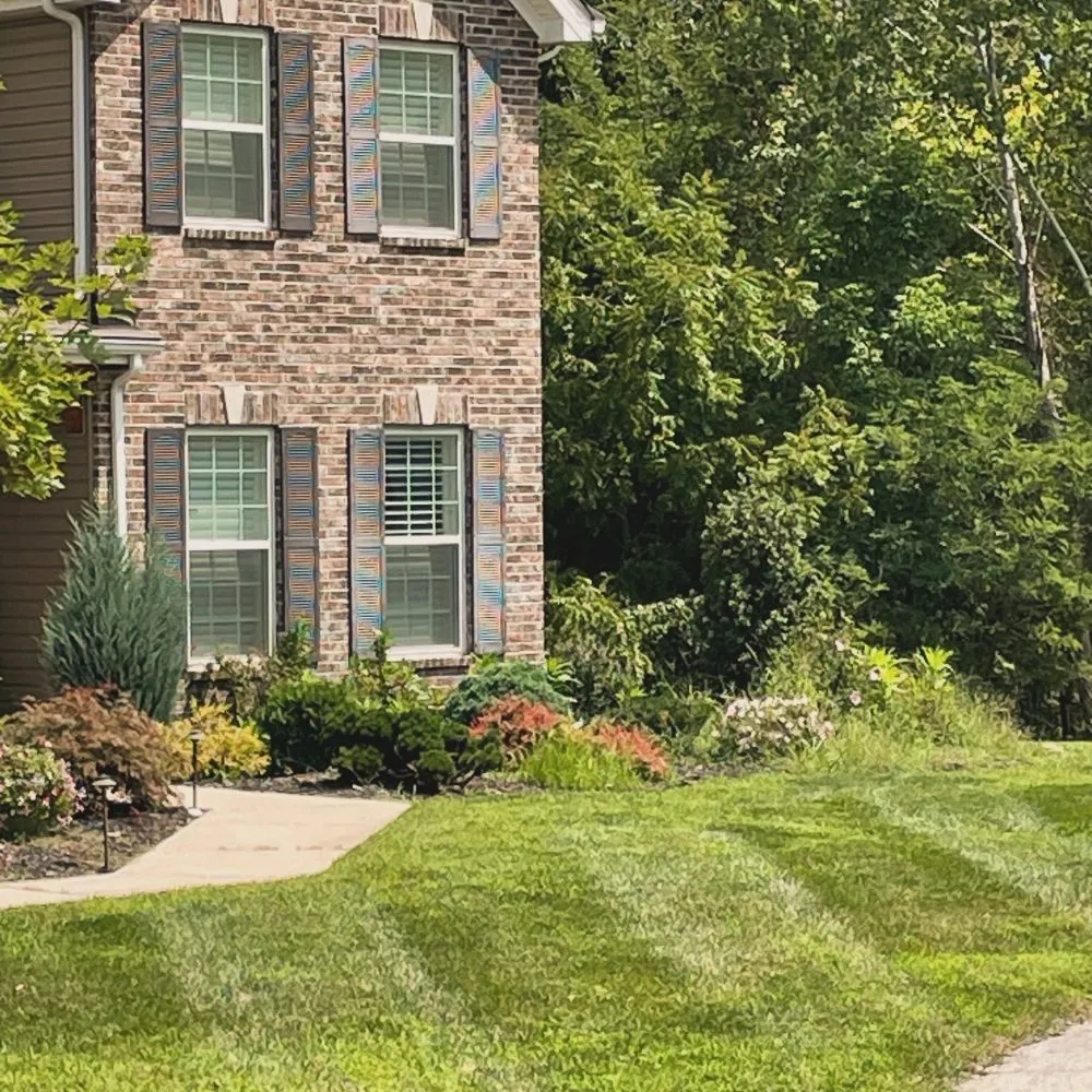 Custom yard maintenance in Wildwood, MO - Avalos Landscaping and Lawn Care