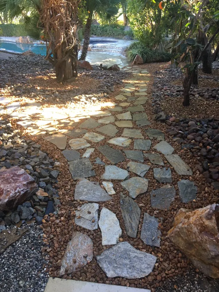 Affordable yard cleanup service in Cathedral City, CA - Avelar Gardening