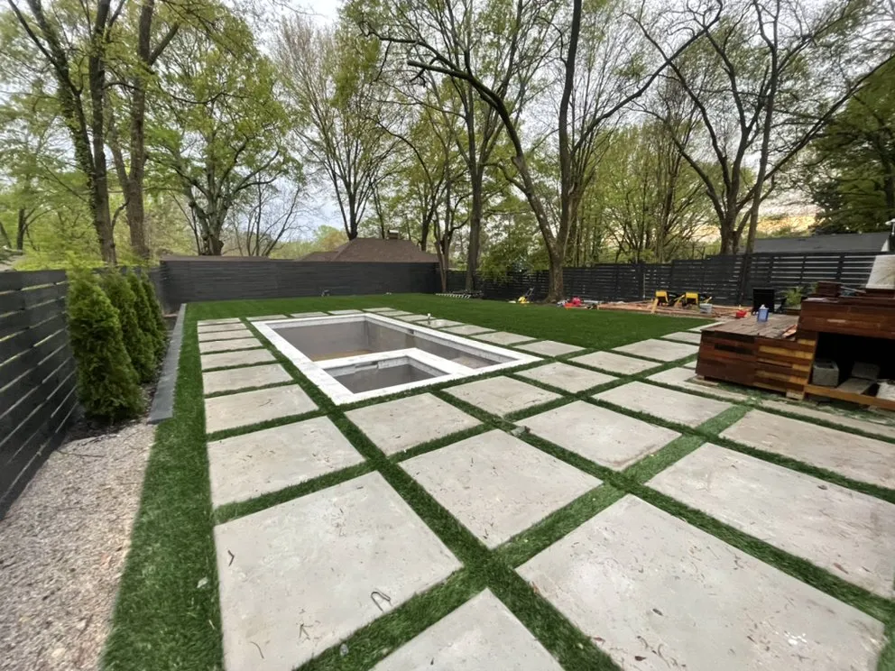 Expert yard maintenance in Rome, GA by Avery Turf