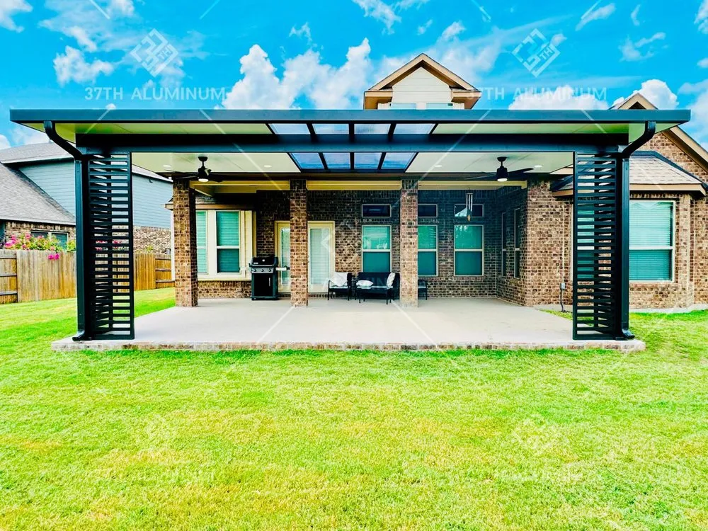 Top-rated lawn mowing service near you across San Antonio, TX - Aveteran Landscape