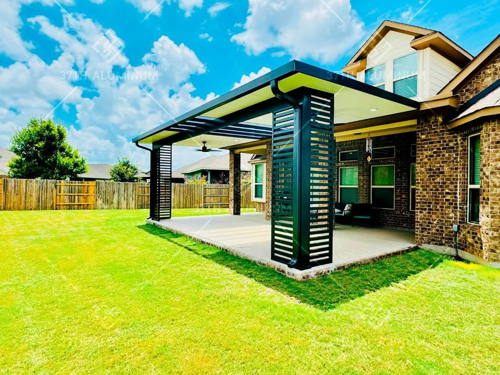 Professional residential landscaping for year-round maintenance in San Antonio, TX by Aveteran Landscape