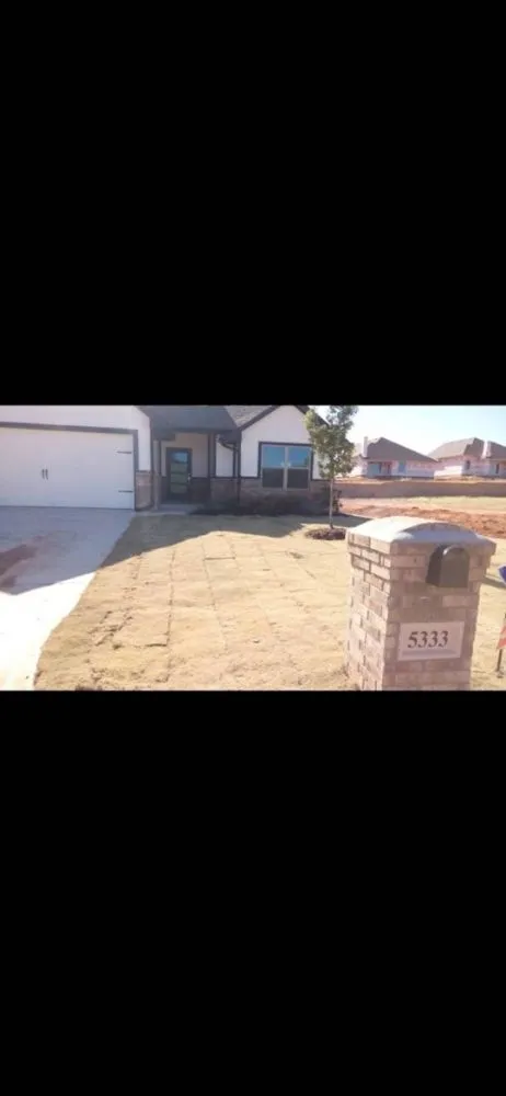 Reliable residential landscaping in Edmond, OK - Avila Green Enterprises