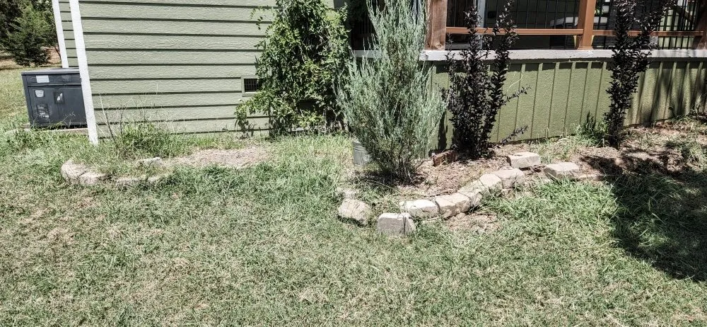 Custom yard maintenance in Edmond, OK by Avila Green Enterprises