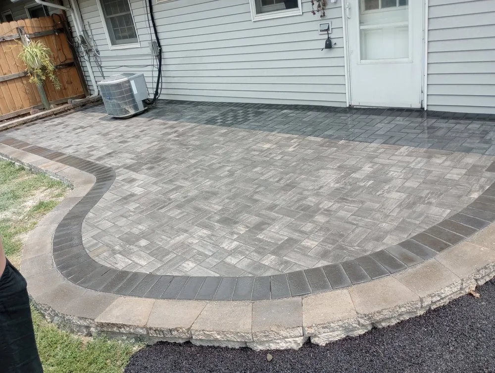 Custom garden landscaping in Cicero, IL - Avila Landscaping