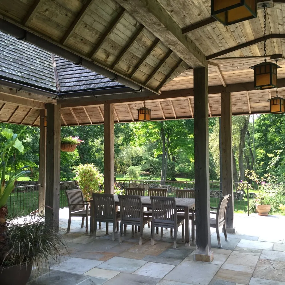 Top-rated yard maintenance experts serving Stamford, CT - Avila Landscaping Masonry