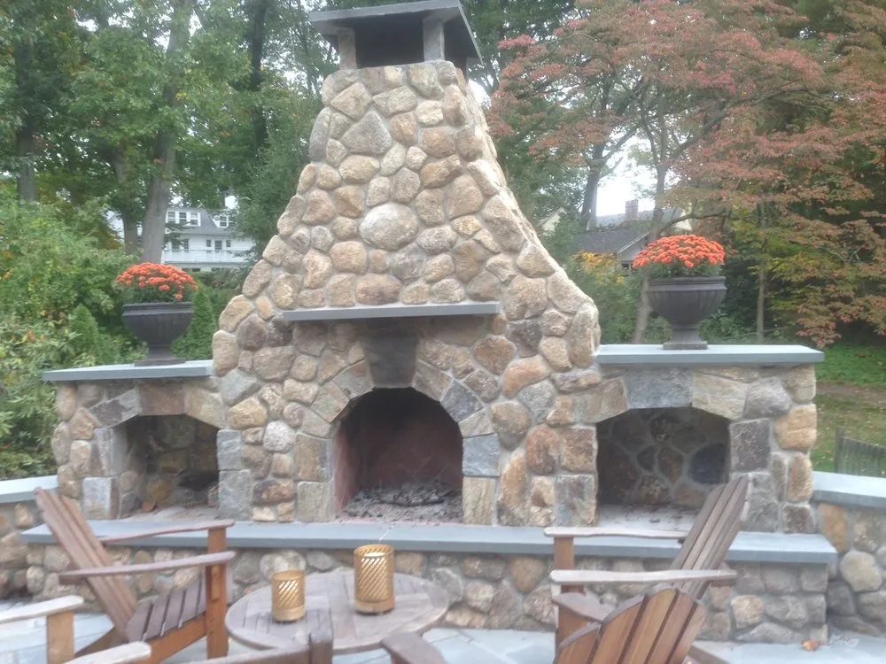 Trusted lawn mowing service in Stamford, CT - Avila Landscaping Masonry