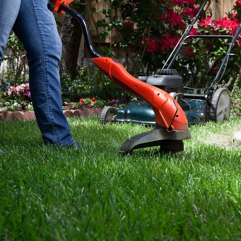 Local residential landscaping for year-round maintenance across Edmond, OK - Avila Lawn & Landscaping