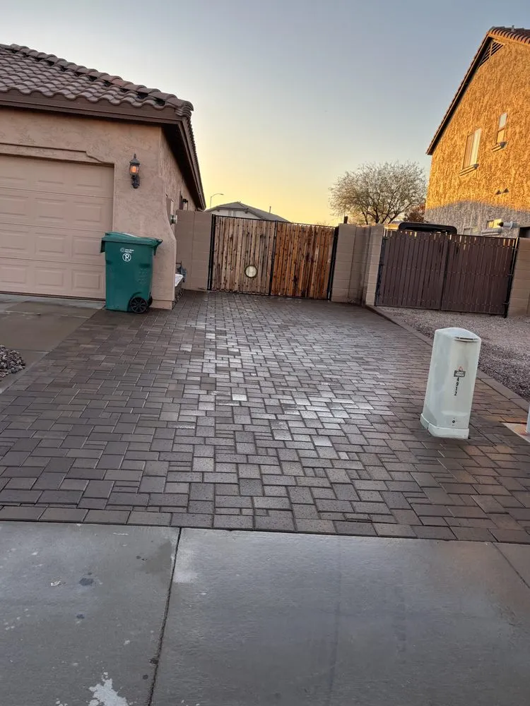 Top-rated outdoor landscaping in Mesa, AZ by Aviles Landscape