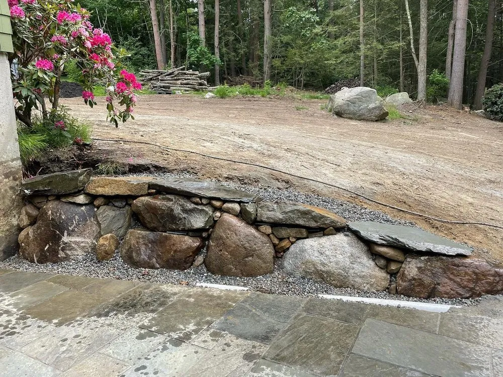 Affordable outdoor landscaping experts serving Tewksbury, MA - AVM Landscape & Design