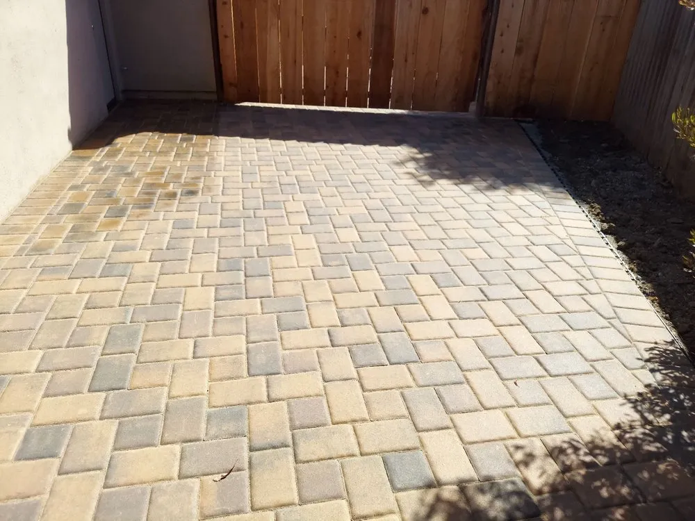 Expert garden landscaping in Salinas, CA by AVM Landscaping