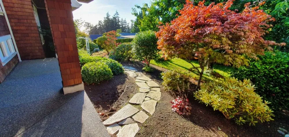 Professional garden landscaping in Mount Vernon, WA - Avn Lawn Mowing
