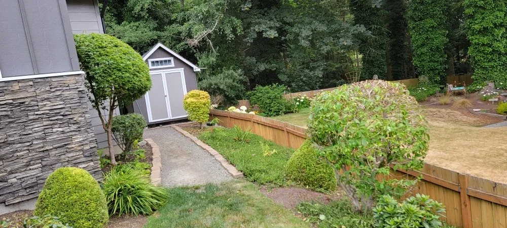 Local landscape design in Mount Vernon, WA - Avn Lawn Mowing
