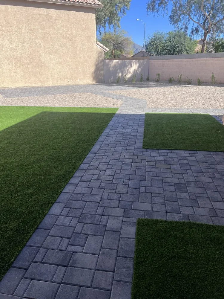 Expert garden landscaping in Phoenix, AZ by AVO Hardscapes