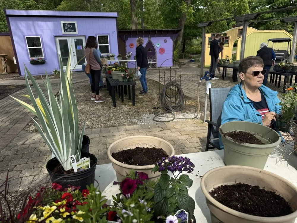 Top-rated landscape installation for year-round maintenance across Avon, IN - Avon Gardens