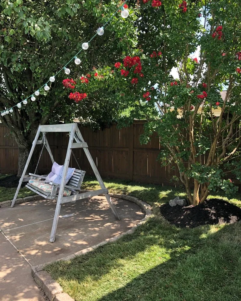 Professional outdoor landscaping in Baltimore, MD by Aw Cleaning and Landscaping