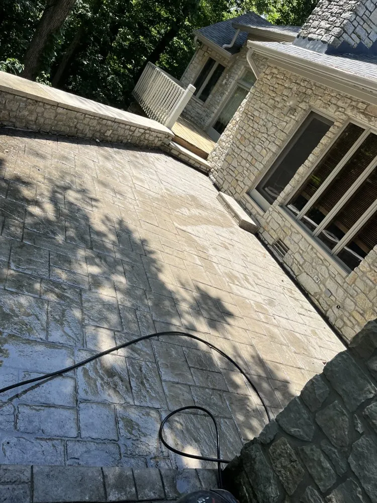 Expert lawn mowing service experts serving Mooresville, IN - A&w contracting