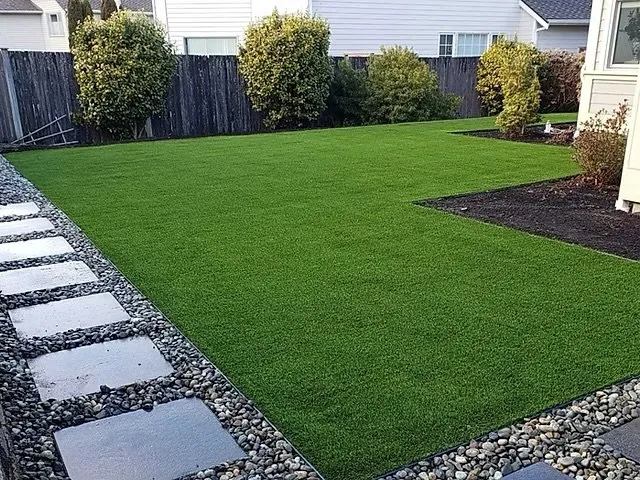 Custom yard maintenance for homes in Sunnyside, WA by AW Landsaping