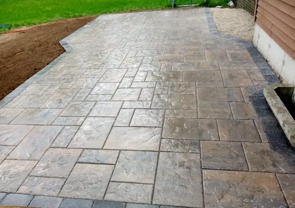 Top-rated yard cleanup service experts serving Clarence Center, NY - AW landscaping