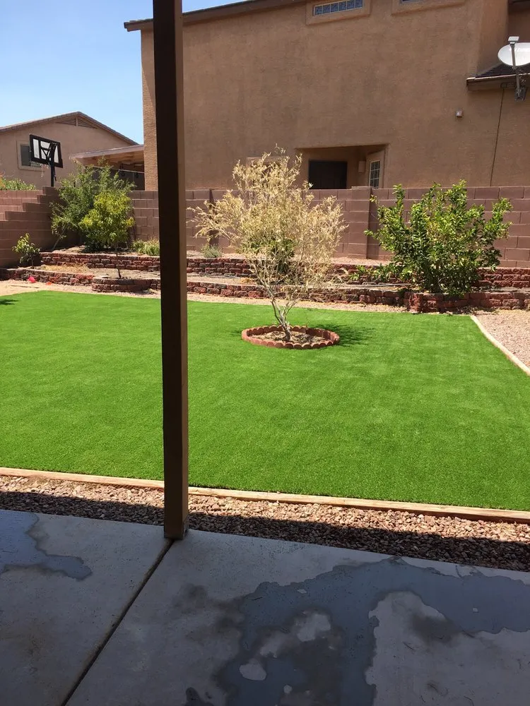 Professional yard maintenance for beautiful yards across Tucson, AZ - AW Turf