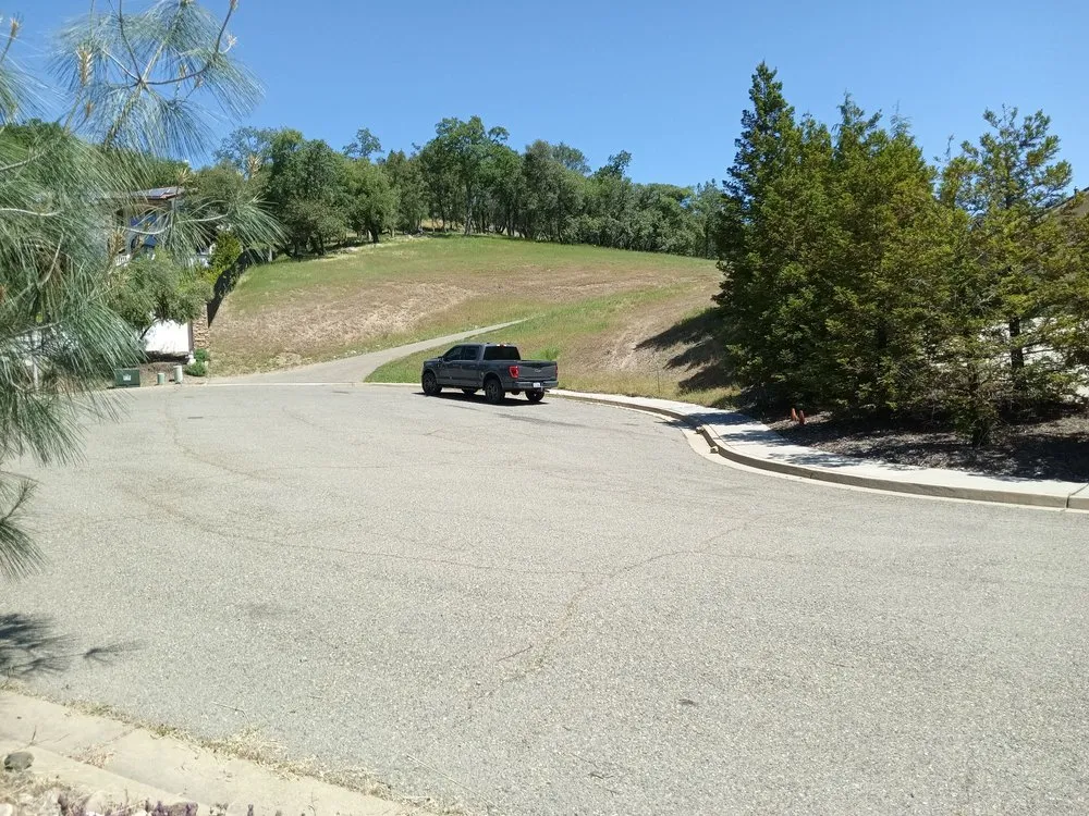 Custom landscape design experts serving Auburn, CA - Awesome Landscaping