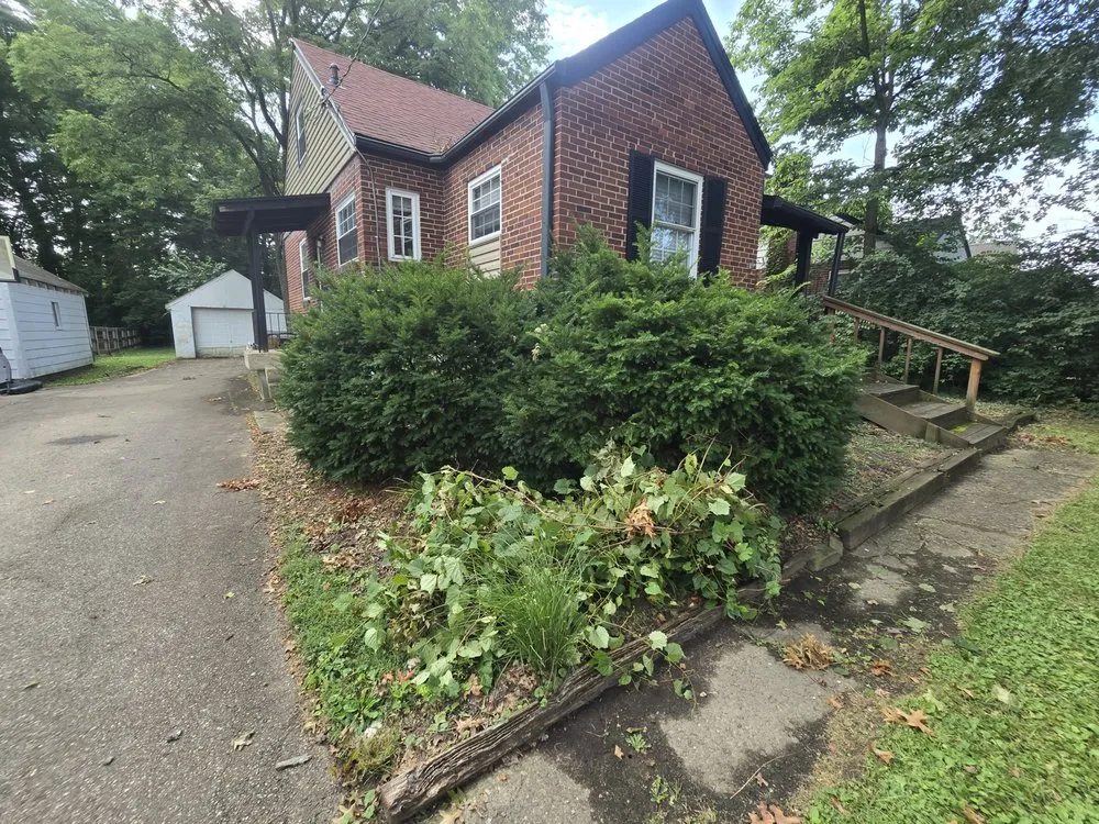 Trusted yard maintenance experts serving Liberty Township, OH - AWK Restoration