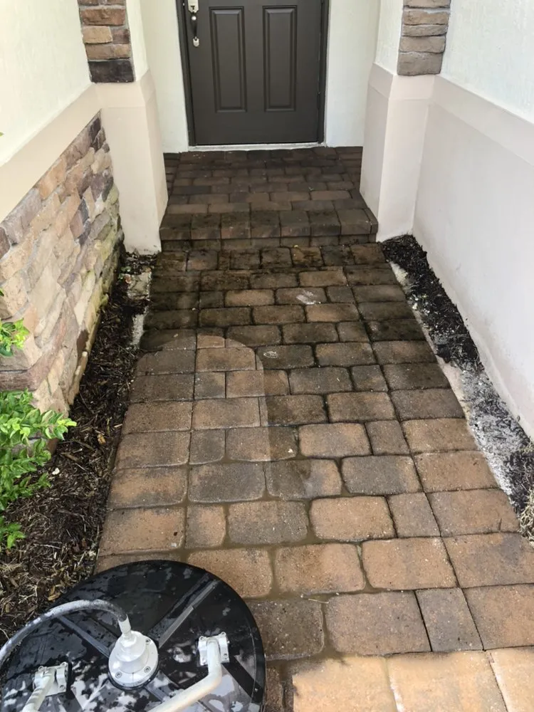 Expert garden landscaping experts serving Palm Beach Shores, FL - Axeman's Maintenance