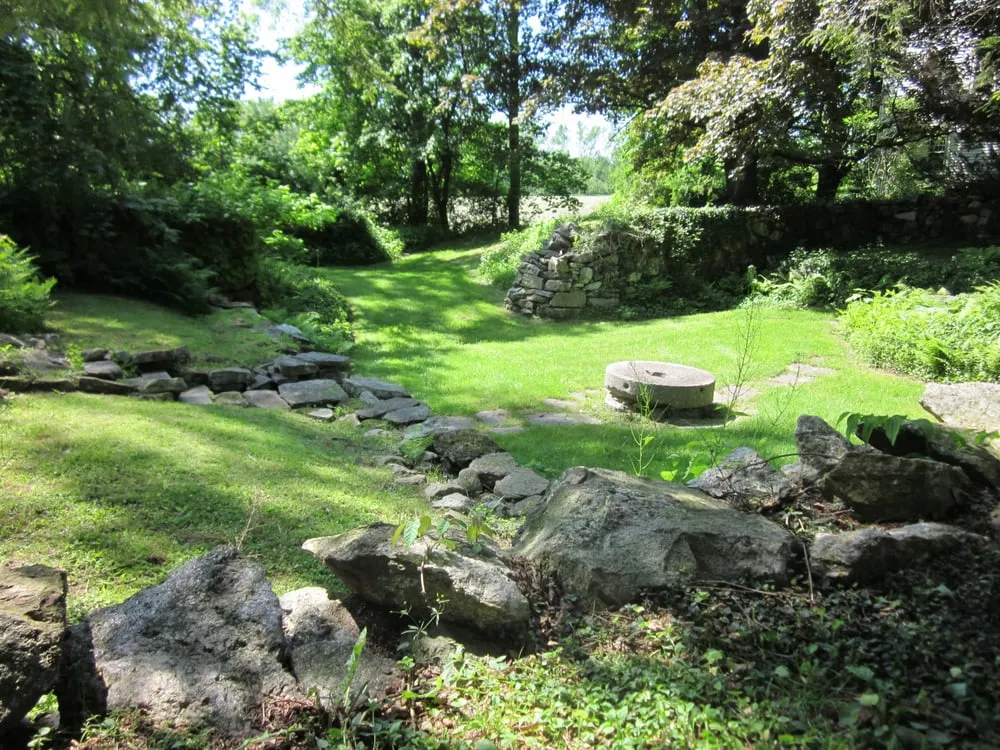 Top-rated yard maintenance for outdoor upgrades across Northampton, MA - Axiom Landscape & Home Improvement